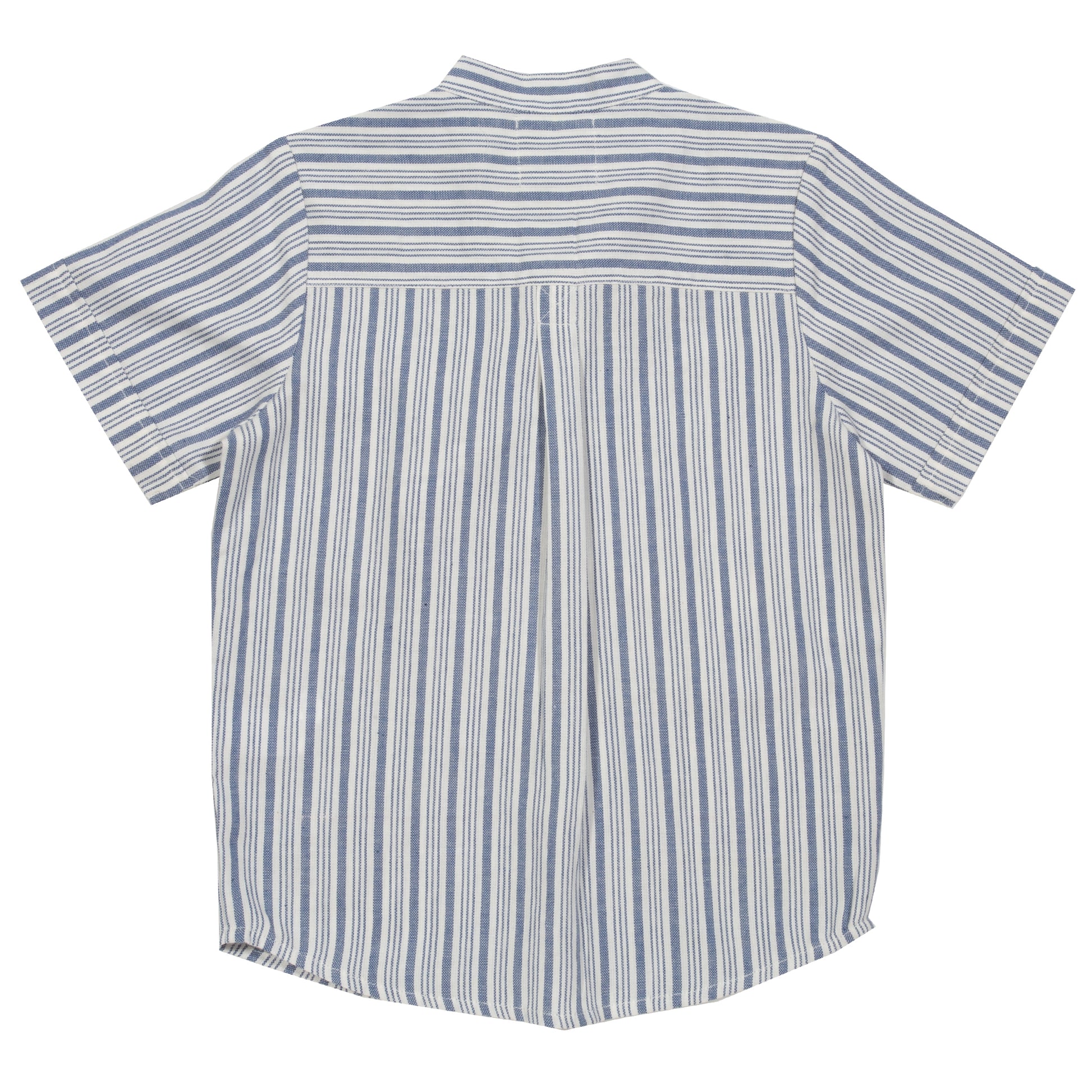 Vista trasera de la Camisa Mao Haven de algodón orgánico, con acabado moderno y cómodo.