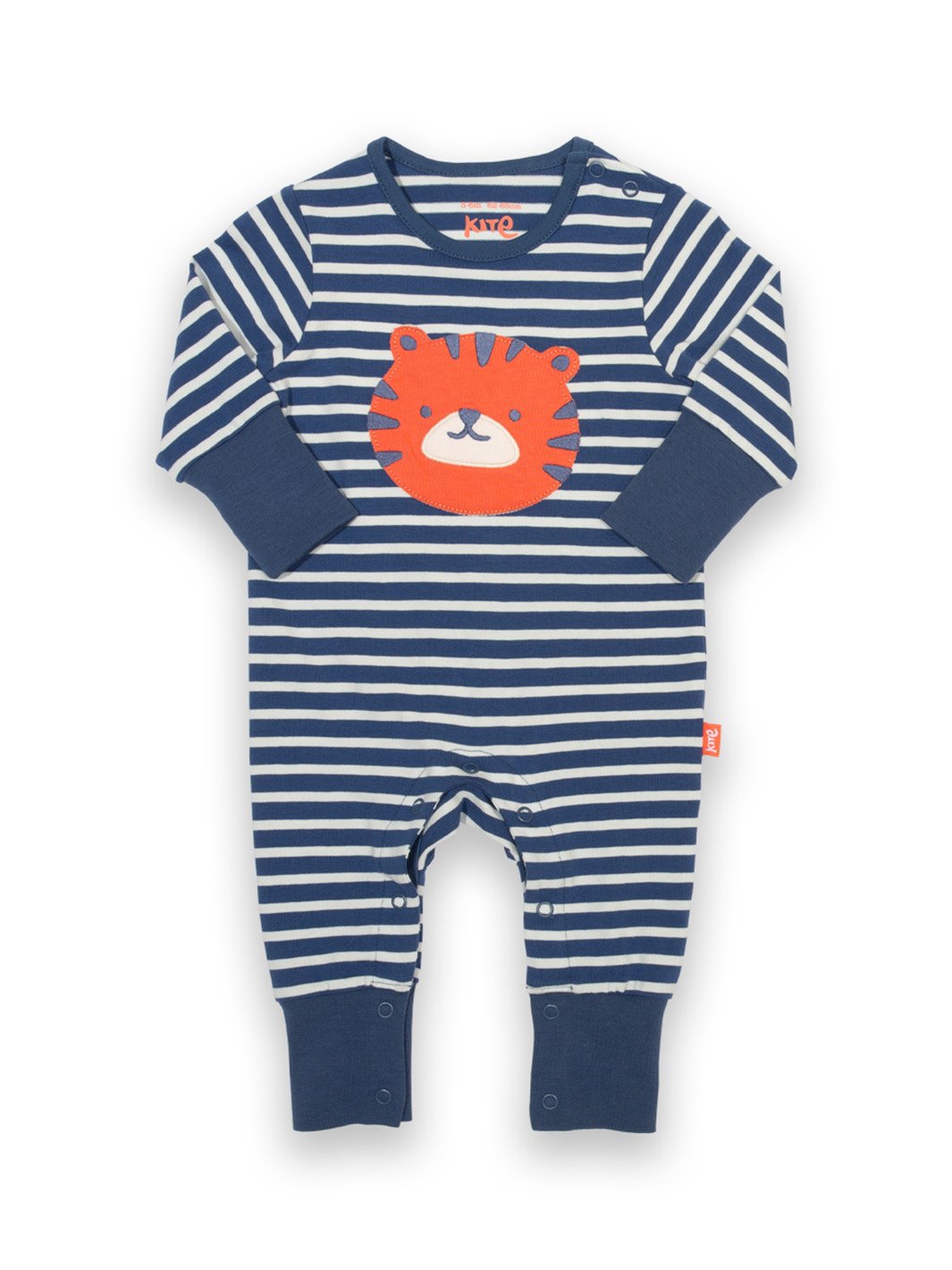 Enterito de algodón orgánico a rayas azul marino y crema, con una adorable aplicación de cara de tigre en el centro, puños extensibles y broches en la entrepierna.