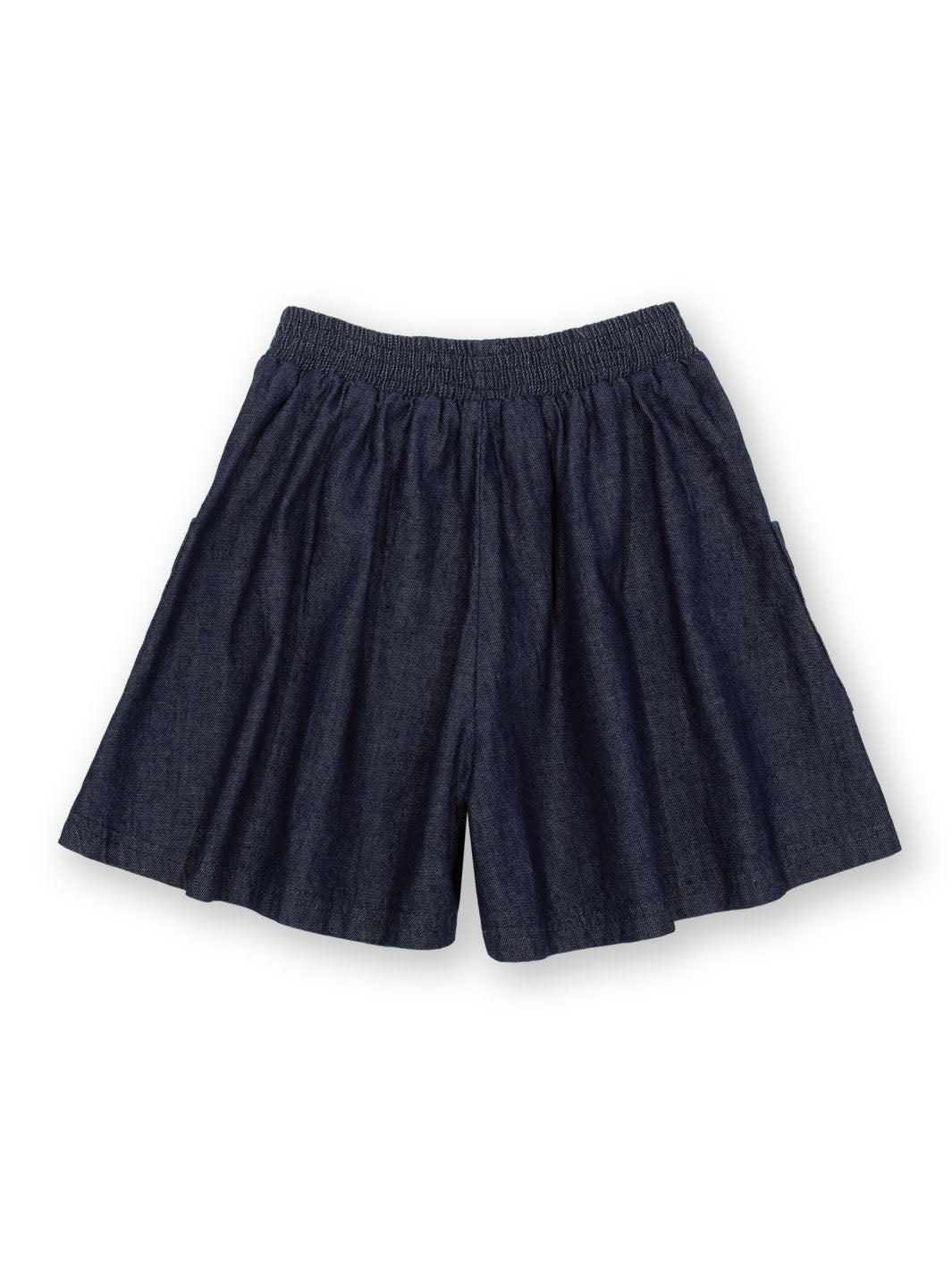 Vista trasera del Short Margarita de algodón orgánico, con cintura elástica y diseño de mezclilla liviana para mayor comodidad.
