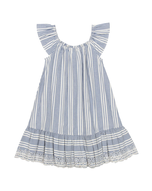 Vista frontal del Vestido Haven de algodón orgánico, con diseño de rayas azul marino y crema, tirantes con volantes y bordado en el dobladillo.